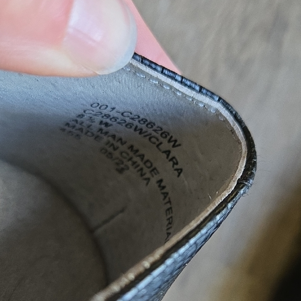 Cliffs by WHITE MOUNTAIN New Without Tags Black Textured Flats - Picture 5 of 6